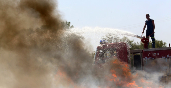 Srušio se krov fabrike u Čikagu