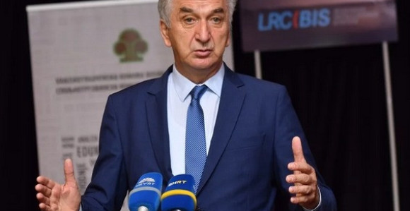 Šarović: Moguće postići napredak