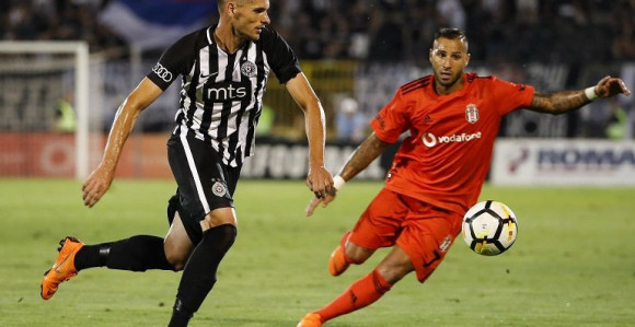 ЛЕ: Пуцај, Партизане!