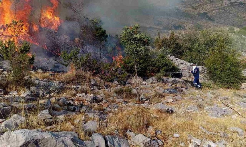 Šumski požar kod Konjica, traži se pomoć OS BiH