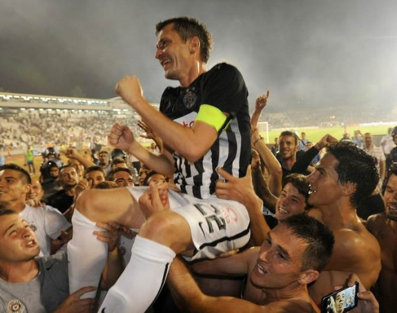 Прича: Топ 11, Саша Илић...