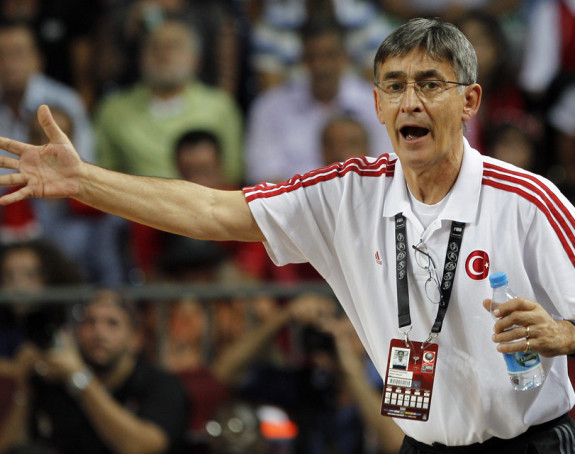 Boša Tanjević primljen u FIBA Kuću slavnih!