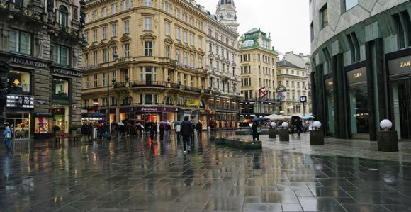 „Alah uegber“ i pokušaj da gazi pješake