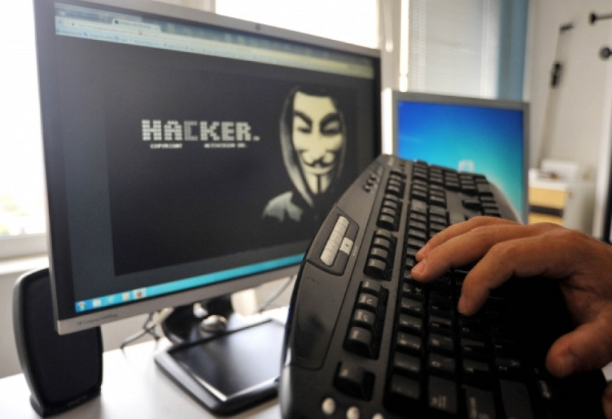 Na meti hakera u RS i novinari 