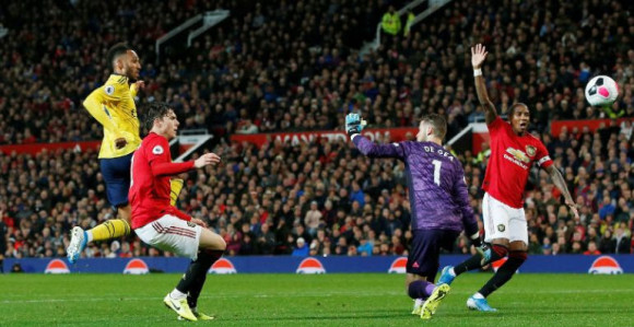 PL: "Mlak" derbi i remi Junajteda i Arsenala!