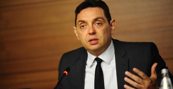 "Vučić se nalazi u ozbiljnoj opasnosti"