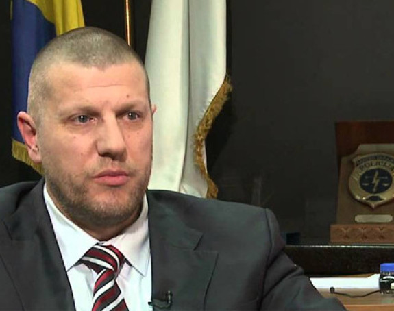 Ministar odbio kartu u biznis klasi jer je...