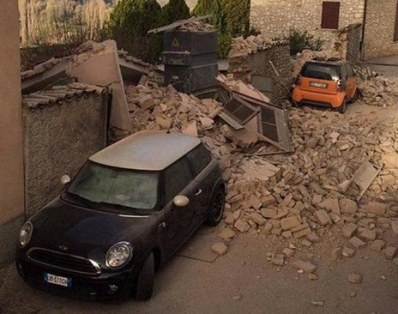 Италију погодио најјачи земљотрес од 1980. 