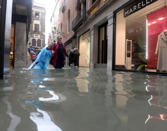 Evropa: Snijeg, poplave, oluja