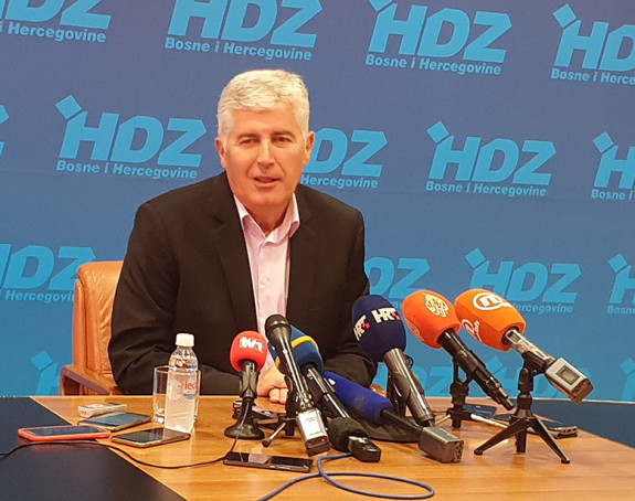 Čović poručio: Mi nećemo u vlast bez SNSD-a!