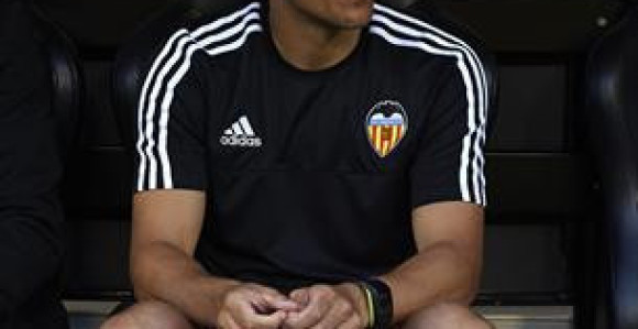 Фил Невил в.д. тренера Валенсије!