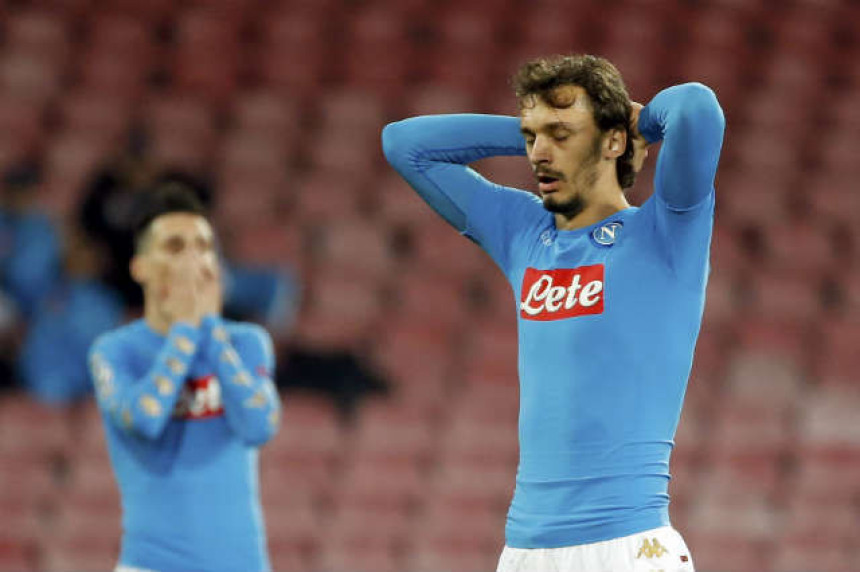 Višak u Napoliju - pojačanje za Milan!