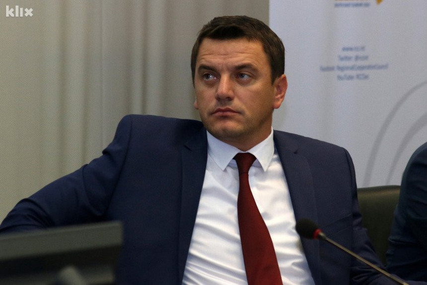Ухапшен бивши министар Дамир Хаџић