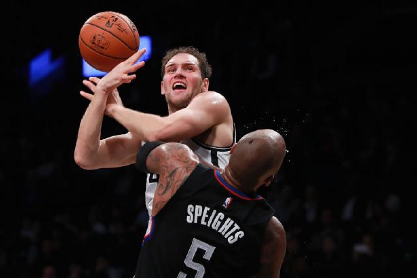 Video: Bogdanović se brzo navikao na NBA "pravila"!