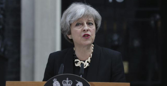 Упућене оштре критике Трампу