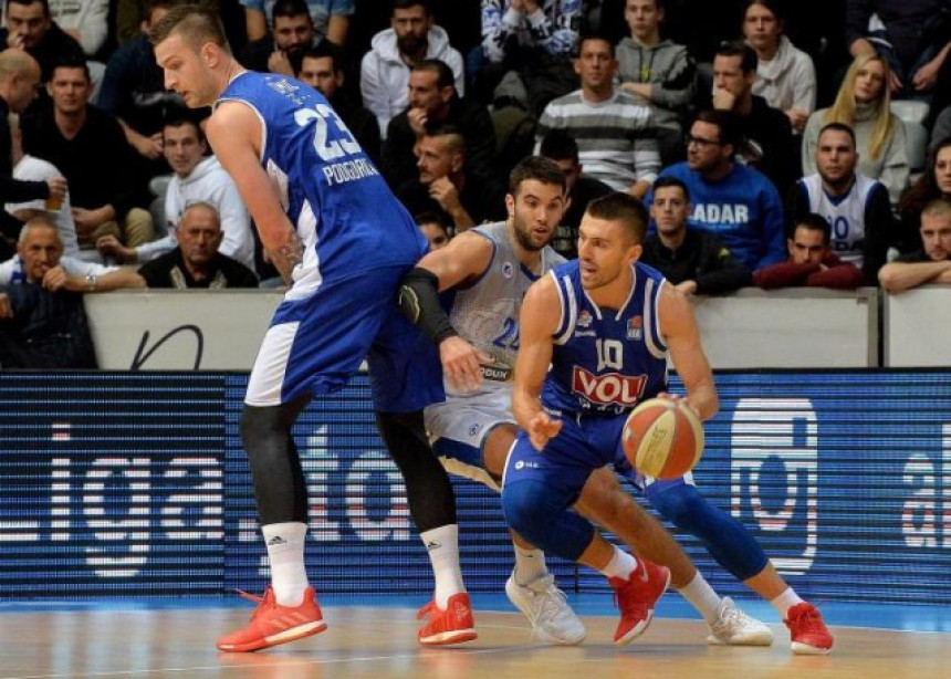 EL: Olimpijakos furioznom serijom deklasirao Budućnost!