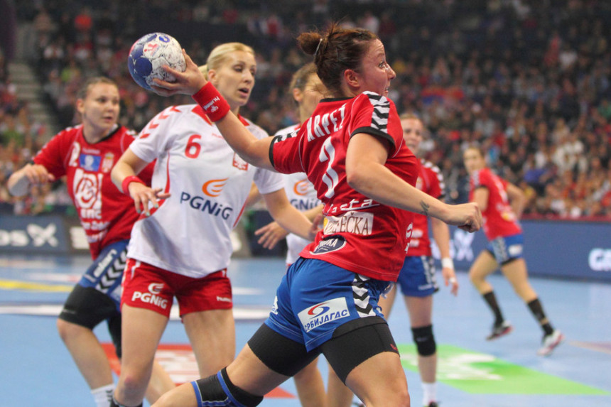 EP: Krpež-Šlezak kapitenski, Srpkinje sjajno krenule!