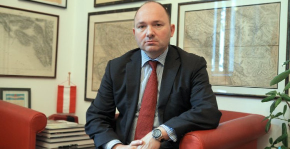 Pamer operisao srce u Tuzli