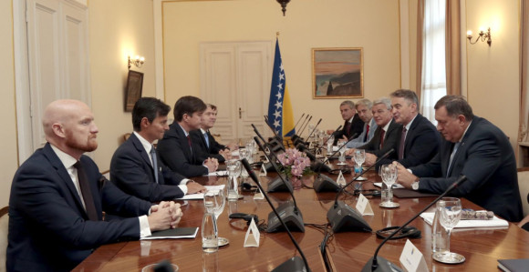 Dodik nije imao drugog izbora nego da prihvati "Program reformi"