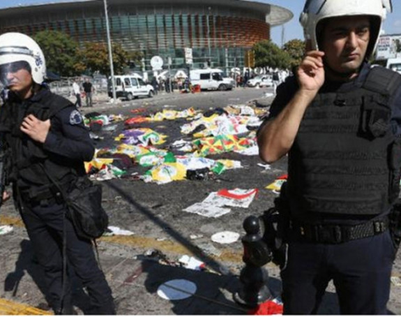 Анкара: Планиран самоубилачки напад у новогодишњој ноћи