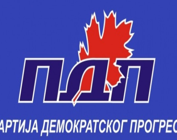PDP: Dodik i Nikolić dijele srpski narod