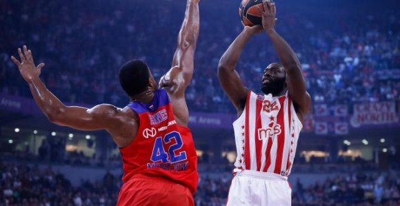 Dženkins: Navijači nas učine...!