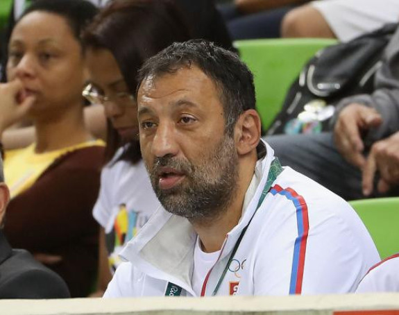 Divac: Teško je raditi ovdje, rad se ne cijeni!