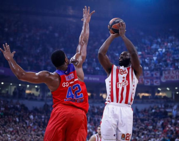 Dženkins: Navijači nas učine...!