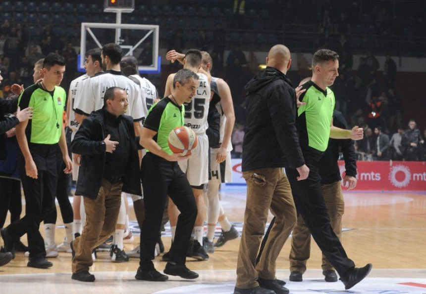 ZVANIČNO: Prazne tribine na meču Partizan - Mornar!