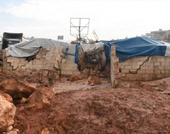 Poplave uništile izbjeglički kamp 