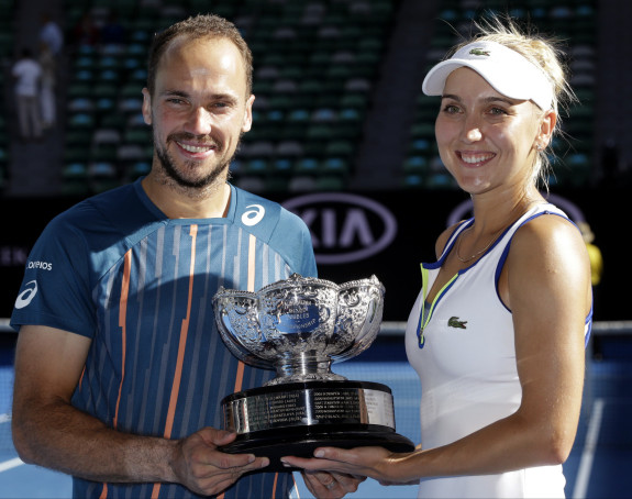 AO: Soarešu drugi trofej za 18 časova!