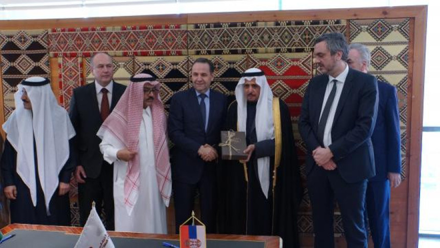 Saudijski kralj daje pare za auto-put