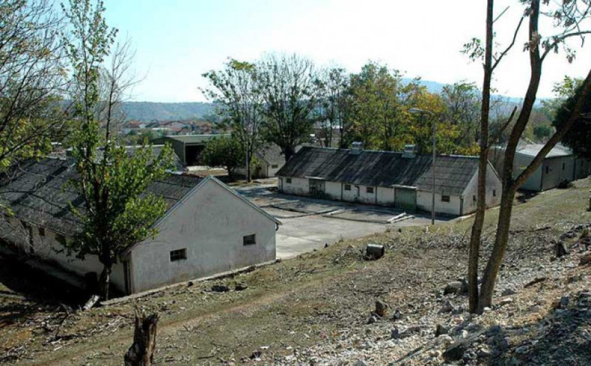 Bijeg kod komšija - spas za optužene