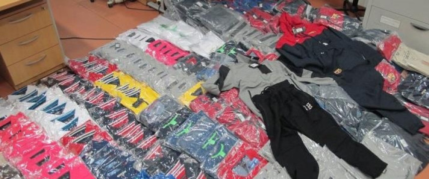 Carinici oduzeli tekstilnu robu