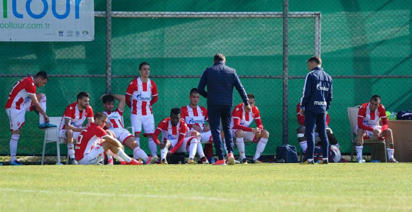 Test: Falili Kanga i Boaći, Zvezda nerešeno s Amkarom!