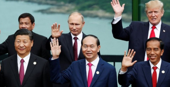 Analiza: Svijet gubi povjerenje u lidere