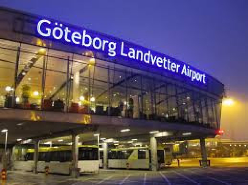 Евакуација аеродрома 'Ландветер' у Шведској