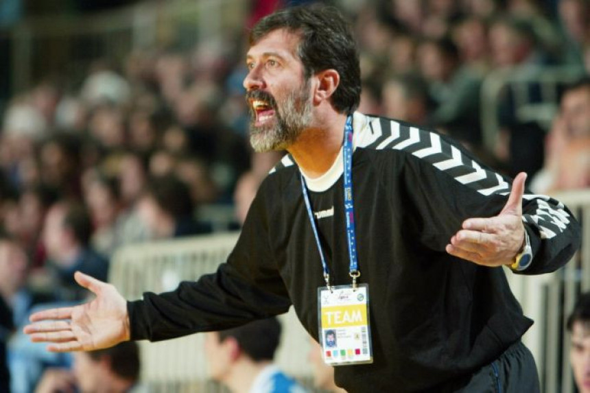 Видео - Ускршња жеља: Јаја да вам буду јача од противничких!