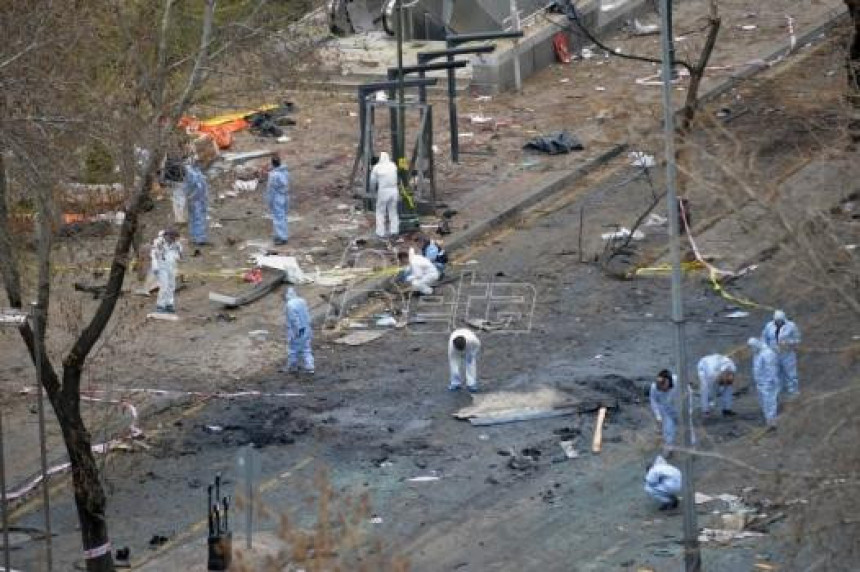 Напад у Турској, четворо људи погинуло