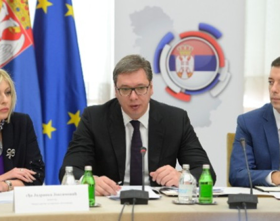Pred Srbijom 2 opcije za KiM