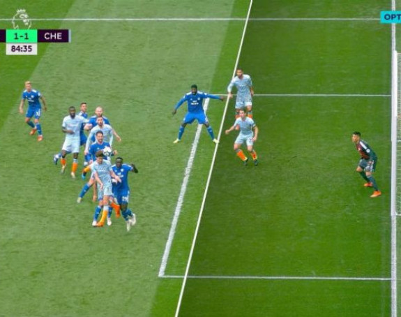 ПЛ: Сари, захвали се судији што још имаш посао!