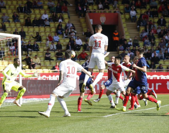 ФРА: Монако опет у минус фази - игра се главом!