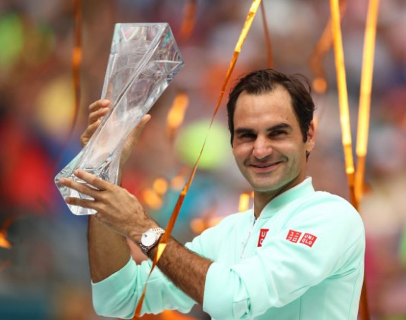 Majami: Federer do 101. titule!