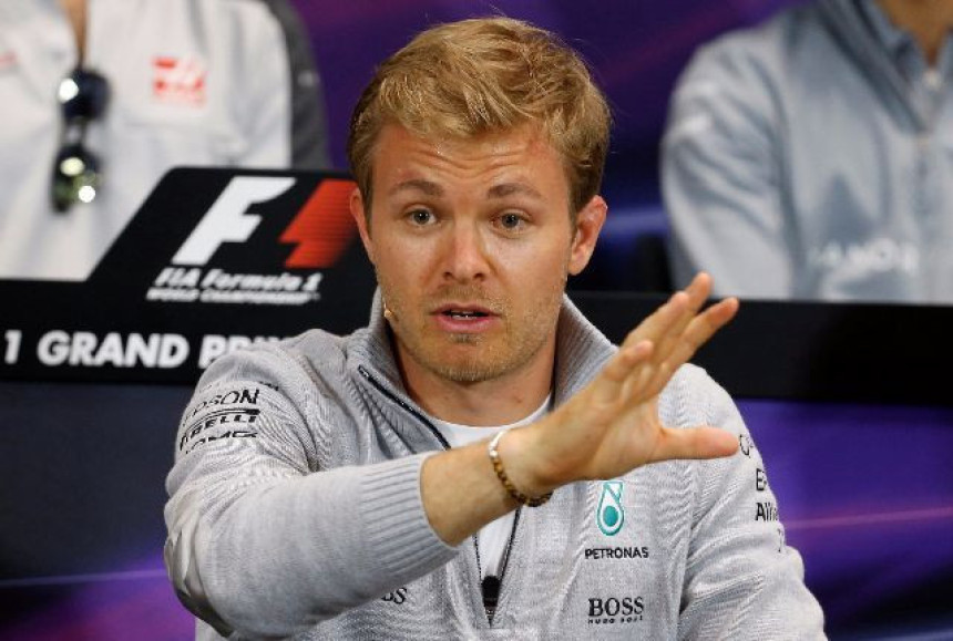 F1: Rozberg, ipak, ostaje u ''srebrnom gnezdu''!