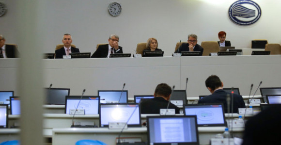 Data prednost vozilima hitne