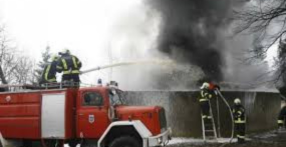 Dvije porodice ostale bez kuće