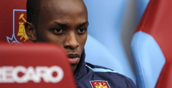 Priča: Sudbina nezrelog klinca sa milionima u džepu...