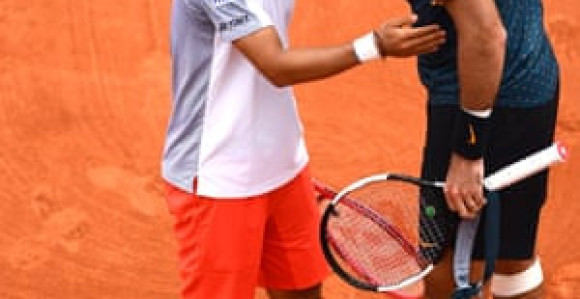 Nježni džin Delpo salutirao Japancu!