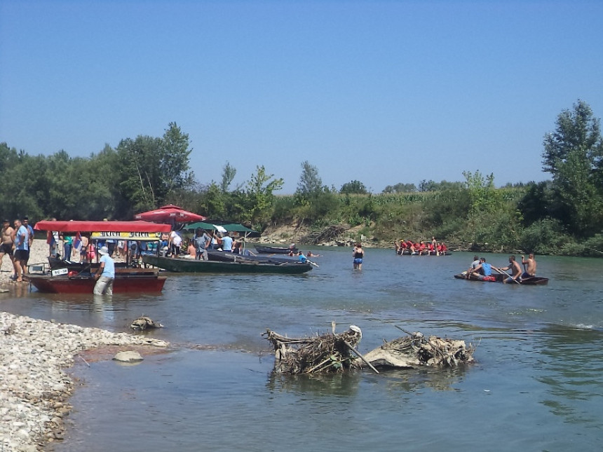 Srbačka regata okupila 200 učesnika