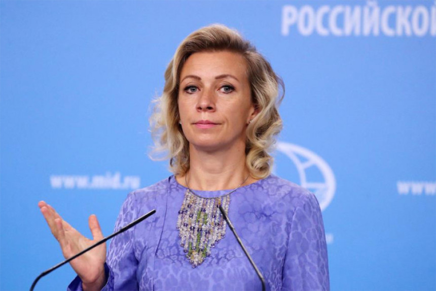 Zaharova se okrenula estradi